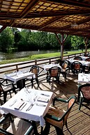 Logis Hotel Beau Rivage