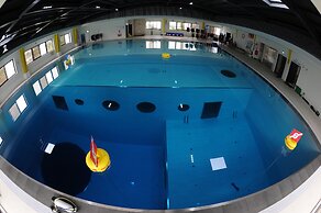 DiveCube Hotel