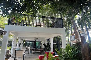 Ban Suan Suree Resort