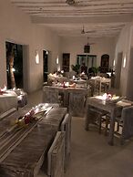 The Villa Luxury Suites Hotel