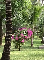 The Villa Luxury Suites Hotel