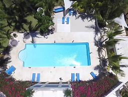 The Villa Luxury Suites Hotel