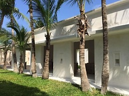 The Villa Luxury Suites Hotel