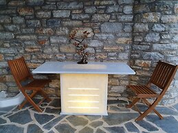 ELAIOLITHOS - Luxury Villa Suites - Adults Only