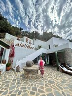 ELAIOLITHOS - Luxury Villa Suites - Adults Only