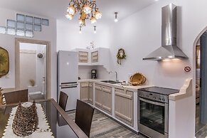 ELAIOLITHOS - Luxury Villa Suites - Adults Only