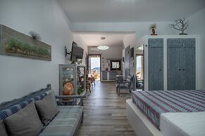 ELAIOLITHOS - Luxury Villa Suites - Adults Only