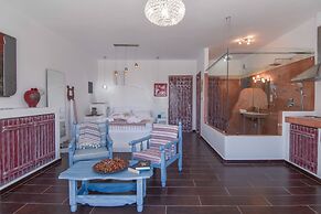 ELAIOLITHOS - Luxury Villa Suites - Adults Only