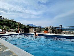 ELAIOLITHOS - Luxury Villa Suites - Adults Only