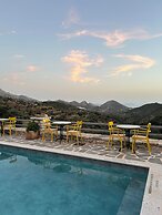 ELAIOLITHOS - Luxury Villa Suites - Adults Only