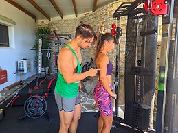 ELAIOLITHOS - Luxury Villa Suites - Adults Only