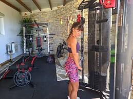 ELAIOLITHOS - Luxury Villa Suites - Adults Only