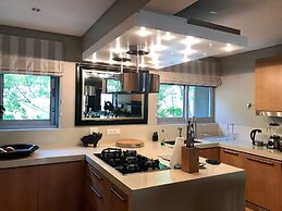 Clifton Spectacular Ocean View Apartment