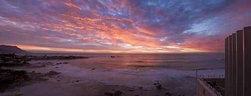 Clifton Spectacular Ocean View Apartment