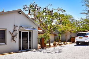 Kamaku Guesthouse