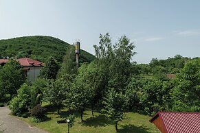 Bogolvar Retreat Resort