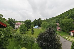 Bogolvar Retreat Resort