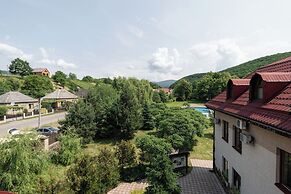 Bogolvar Retreat Resort