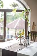 Bogolvar Retreat Resort