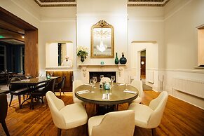 Banyers House