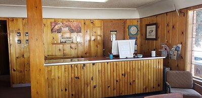 Caribou Lodge and Motel