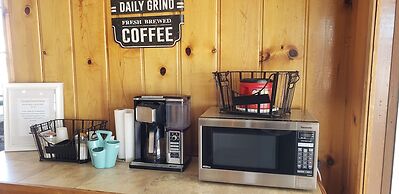 Caribou Lodge and Motel