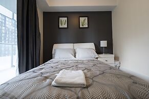 Applewood Suites - Executive 3 BDRM