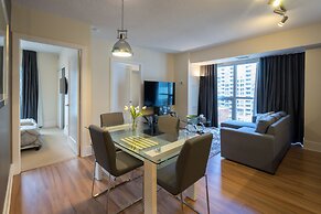 Applewood Suites - Executive 3 BDRM