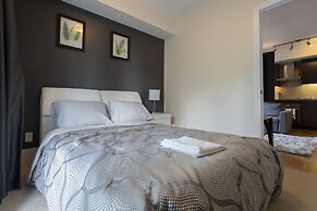 Applewood Suites - Executive 3 BDRM