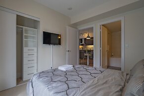 Applewood Suites - Executive 3 BDRM