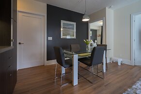 Applewood Suites - Executive 3 BDRM