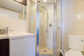 Applewood Suites - Executive 3 BDRM