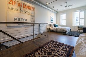 Applewood Suites - The Ossington Loft