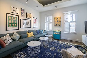 Applewood Suites - The Ossington Loft