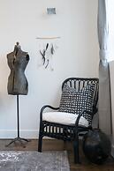 Applewood Suites - The Ossington Loft