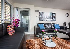 Applewood Suites - CN Tower & Convention