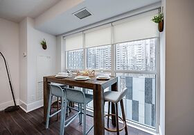 Applewood Suites - CN Tower & Convention