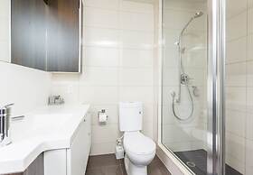 Applewood Suites - CN Tower & Convention