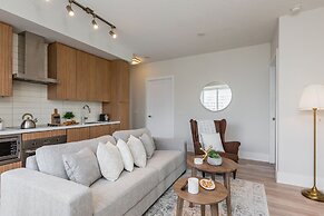 Applewood Suites - CN Tower & Convention