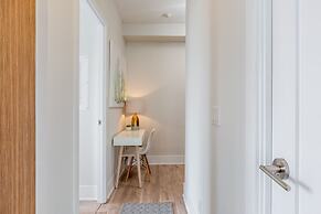 Applewood Suites - CN Tower & Convention