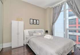 Applewood Suites - CN Tower & Convention