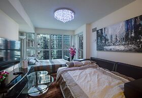 Applewood Suites - CN Tower & Convention