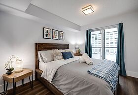 Applewood Suites - CN Tower & Convention