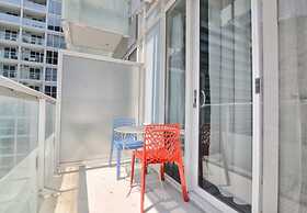 Applewood Suites - CN Tower & Convention