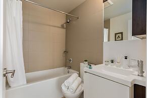 Applewood Suites - CN Tower & Convention