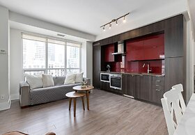 Applewood Suites - CN Tower & Convention