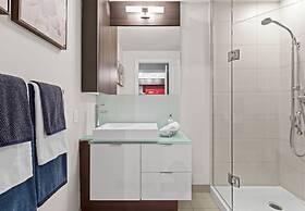 Applewood Suites - CN Tower & Convention