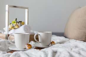 Applewood Suites - CN Tower & Convention