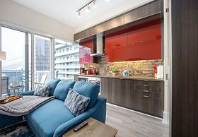 Applewood Suites - CN Tower & Convention