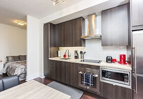 Applewood Suites - CN Tower & Convention